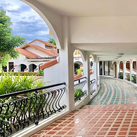 Lopburi Inn Resort Eksteriør bilde